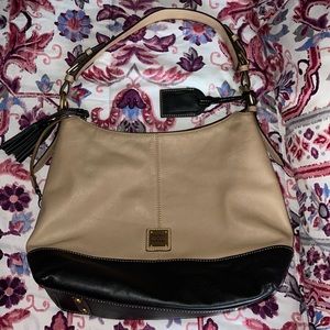 Dooney And Bourke, authentic leather bag